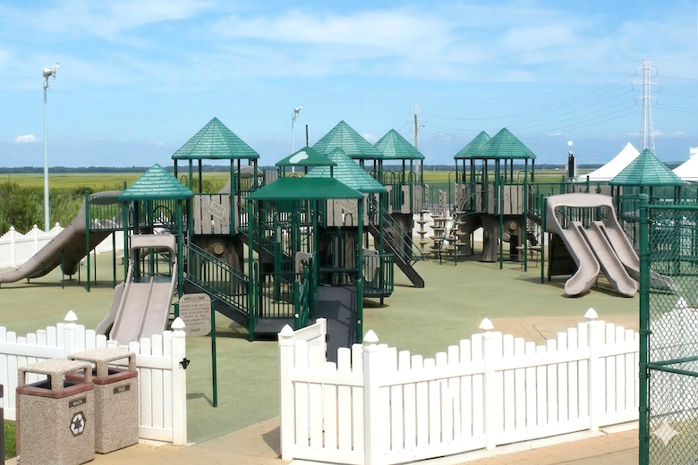 Things To Do Kids Park at Dealy Field